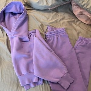 Aritzia TNA cozy fleece sweatsuit - gd petal purple